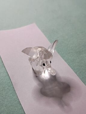 Vintage Clear Faceted Glass Baby Elephant Figurine - Decorative Accent